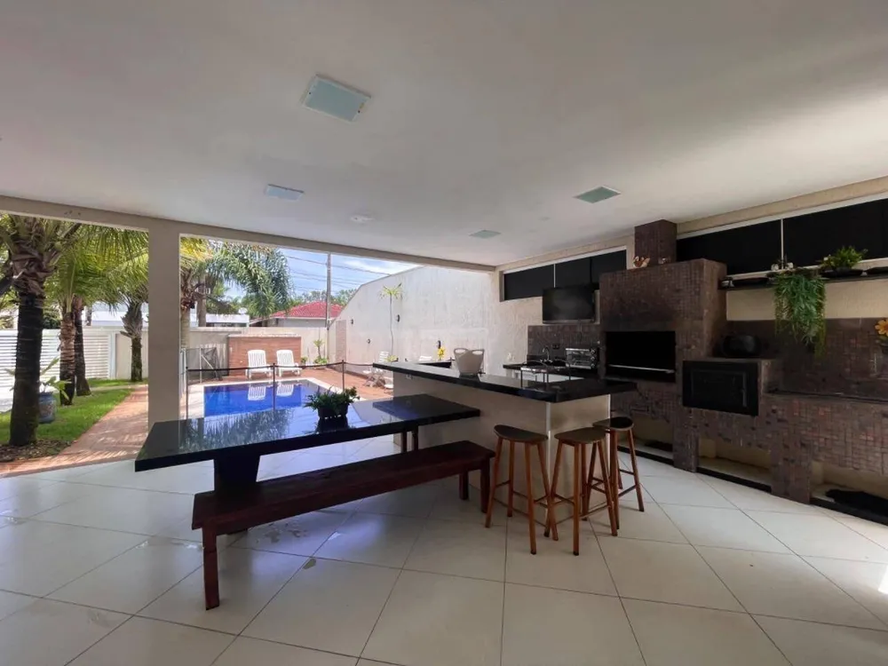 Casa, 4 quartos, 276 m² - Foto 2