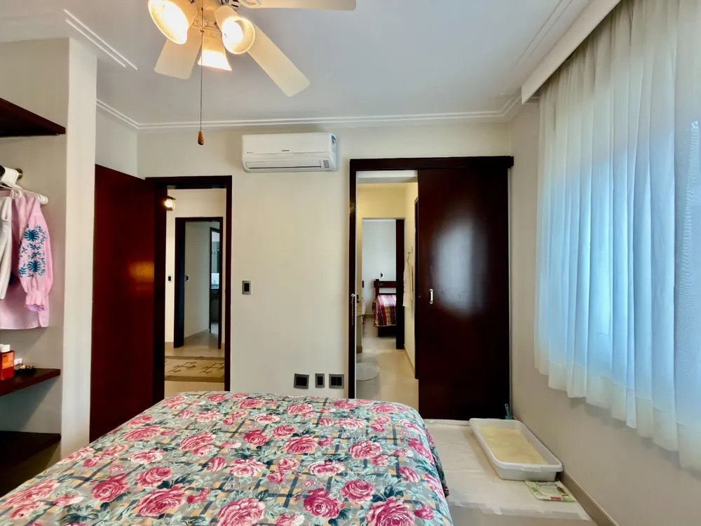 Casa, 4 quartos, 248 m² - Foto 4