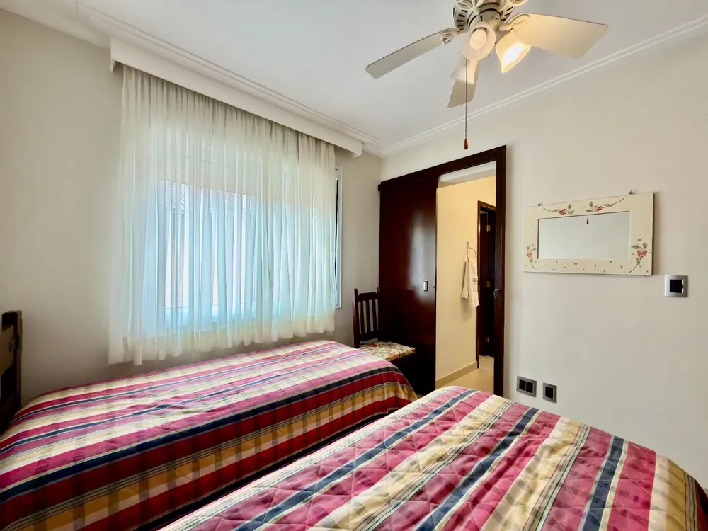 Casa, 4 quartos, 248 m² - Foto 3