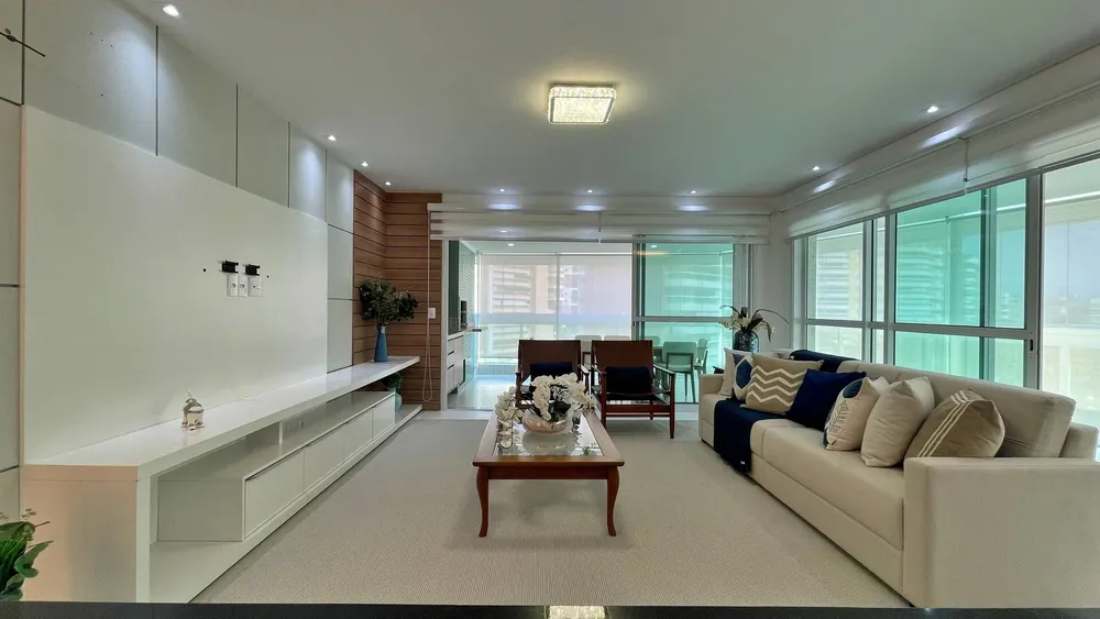 Apartamento, 3 quartos, 158 m² - Foto 1