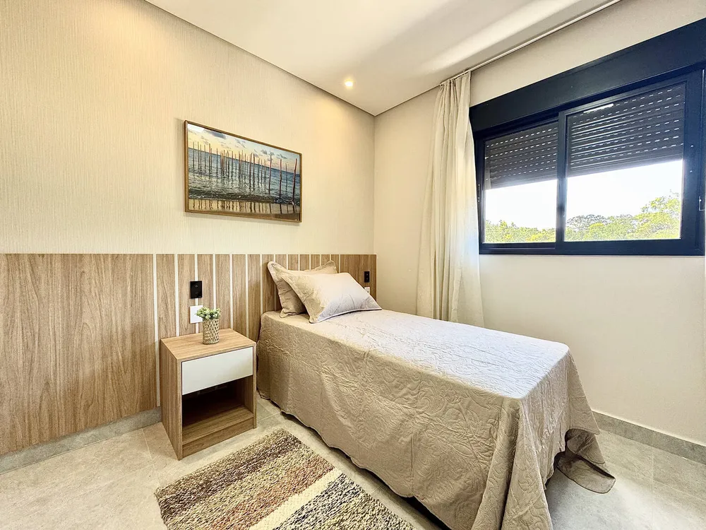 Casa, 4 quartos, 191 m² - Foto 1