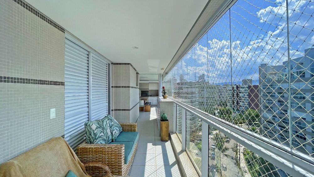 Apartamento à venda com 3 quartos, 127m² - Foto 2
