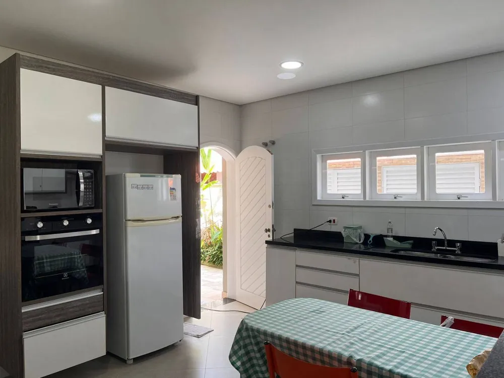 Casa, 4 quartos, 201 m² - Foto 8