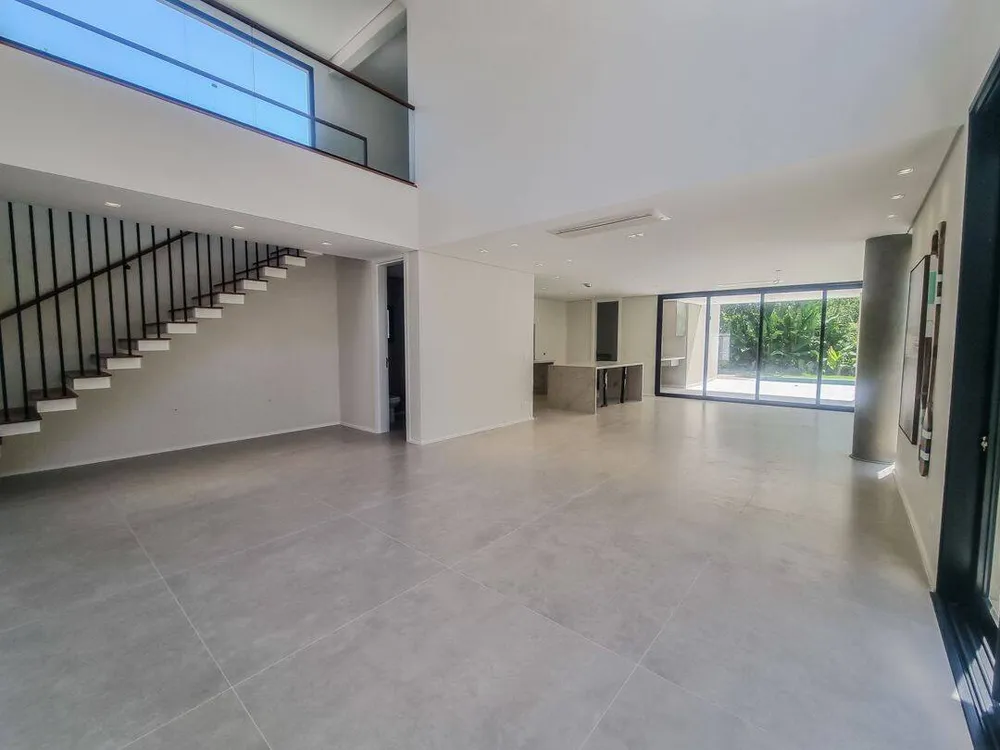 Casa, 4 quartos, 355 m² - Foto 1