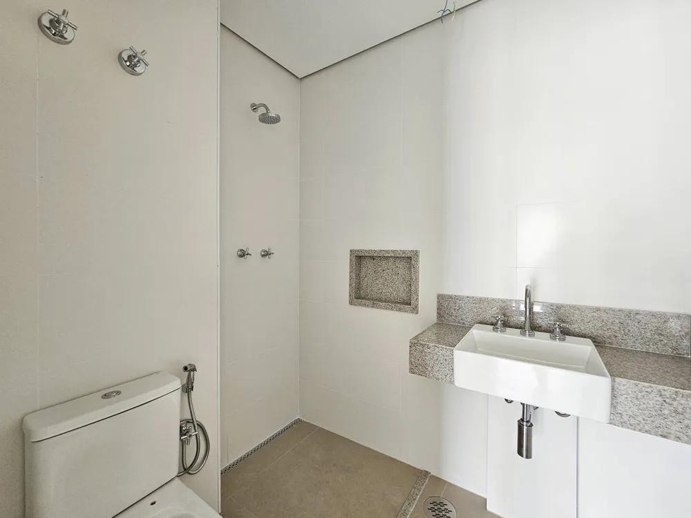 Apartamento, 3 quartos, 137 m² - Foto 1