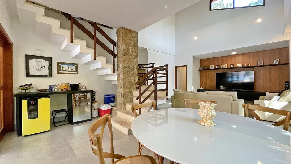 Casa, 6 quartos, 296 m² - Foto 3