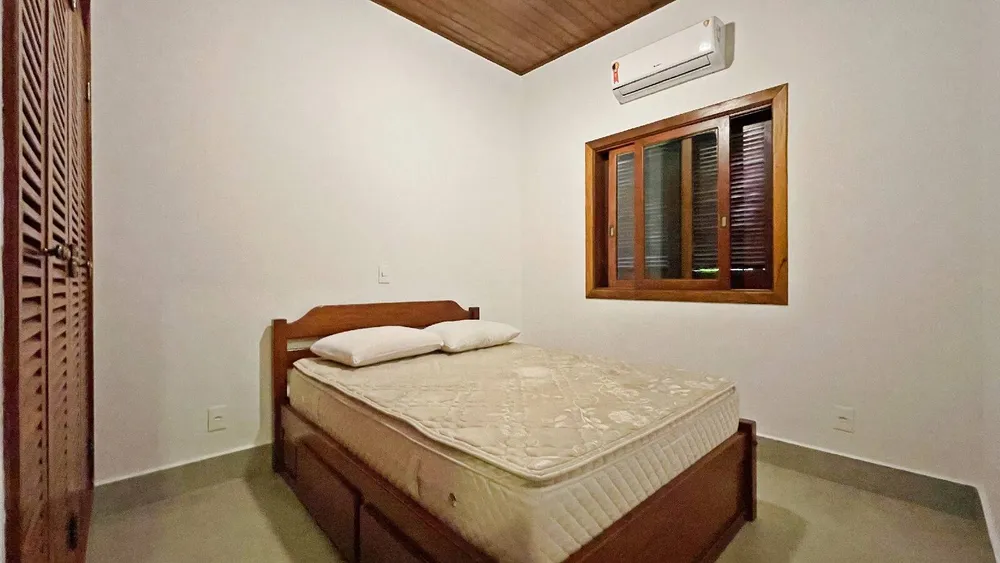Casa, 6 quartos, 296 m² - Foto 4