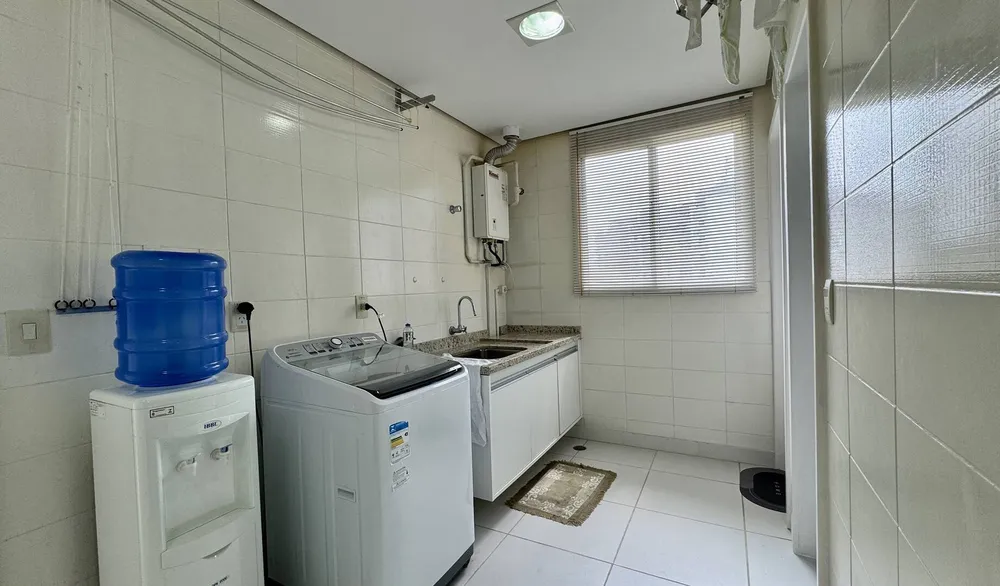 Apartamento, 3 quartos, 181 m² - Foto 1