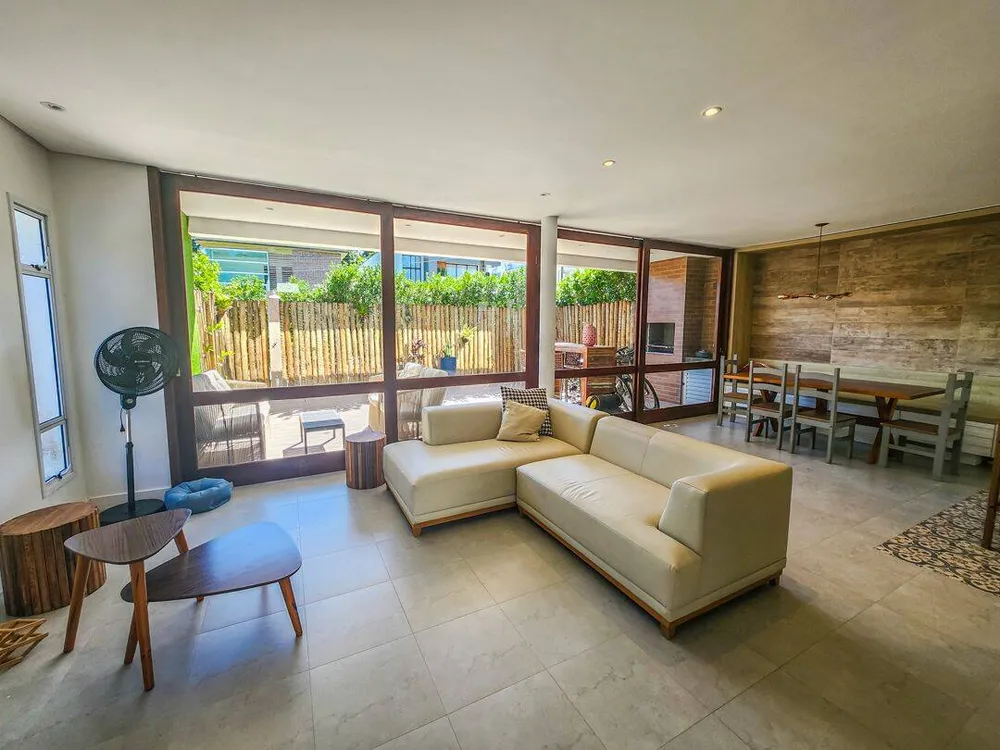 Casa, 4 quartos, 232 m² - Foto 3