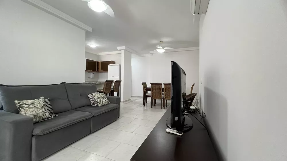 Apartamento à venda com 3 quartos, 113m² - Foto 1