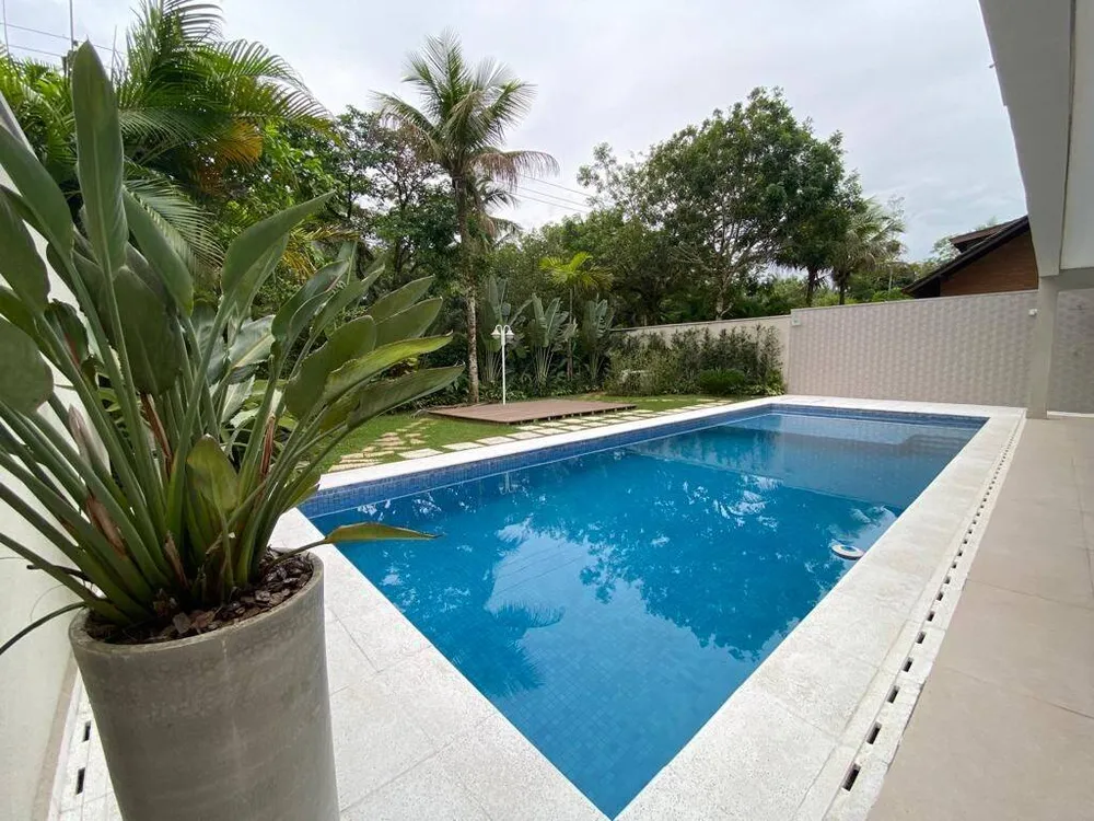 Casa, 6 quartos, 495 m² - Foto 2
