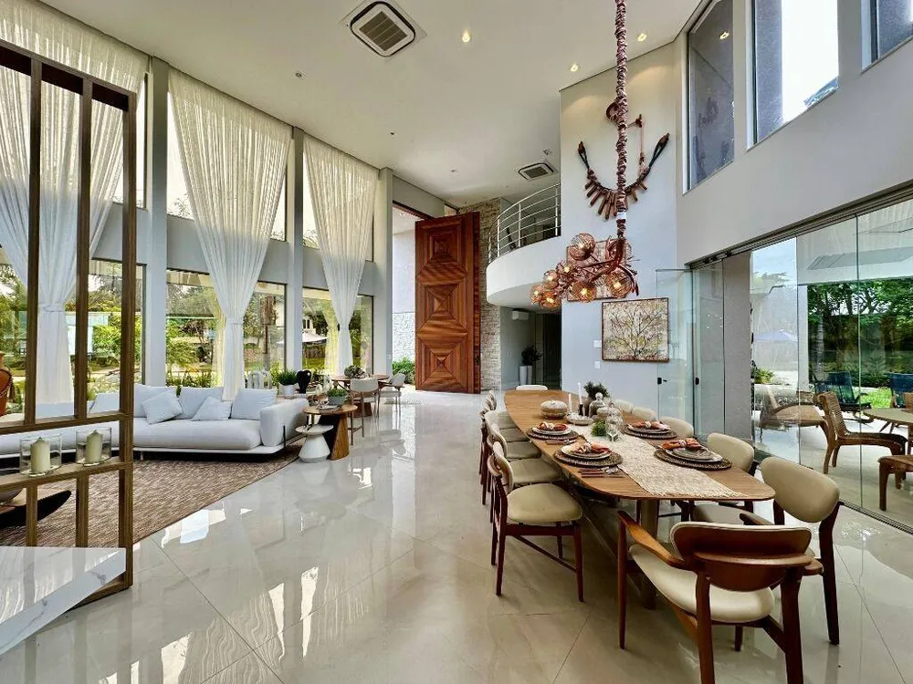 Casa, 7 quartos, 731 m² - Foto 4
