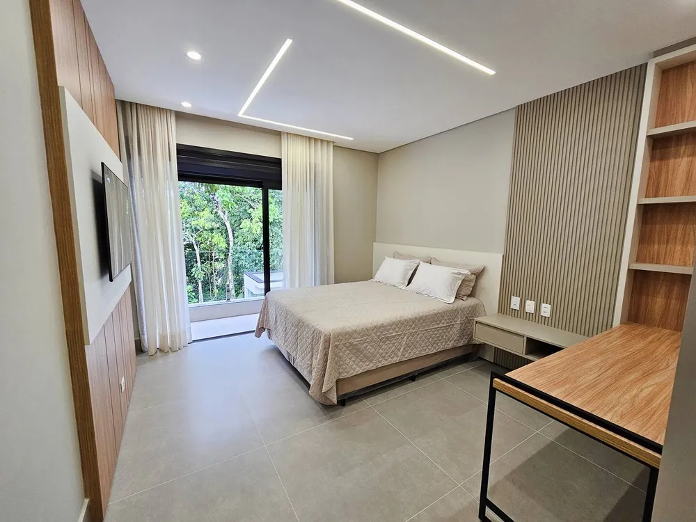Casa, 5 quartos, 331 m² - Foto 8