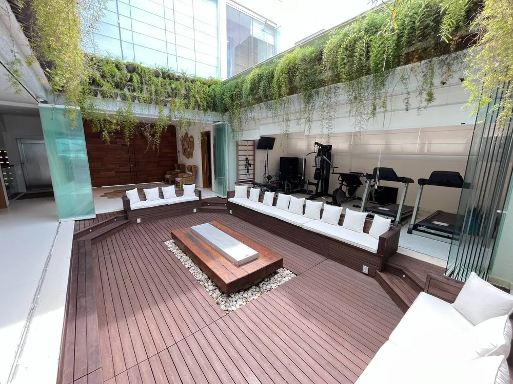 Casa, 6 quartos, 1120 m² - Foto 2