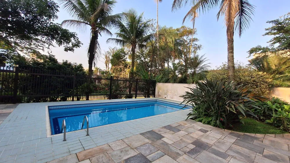 Casa, 4 quartos, 329 m² - Foto 1