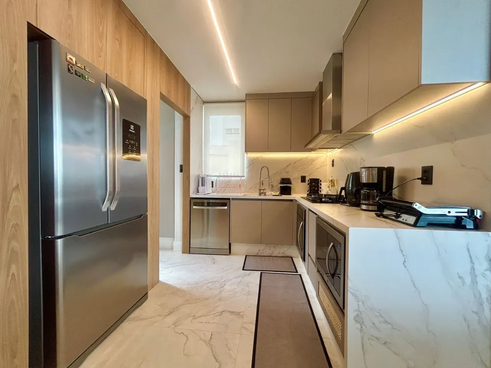 Cobertura, 5 quartos, 325 m² - Foto 4