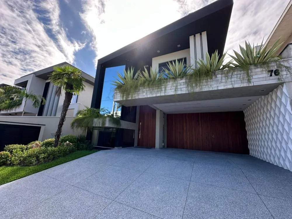Casa, 6 quartos, 400 m² - Foto 1