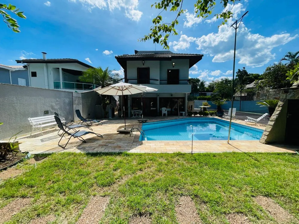 Casa, 3 quartos, 300 m² - Foto 1