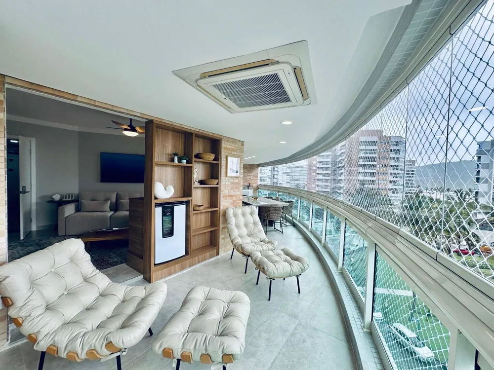 Apartamento, 3 quartos, 130 m² - Foto 2