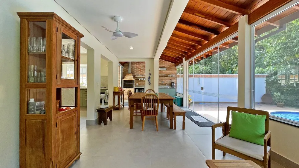Casa, 4 quartos, 300 m² - Foto 1