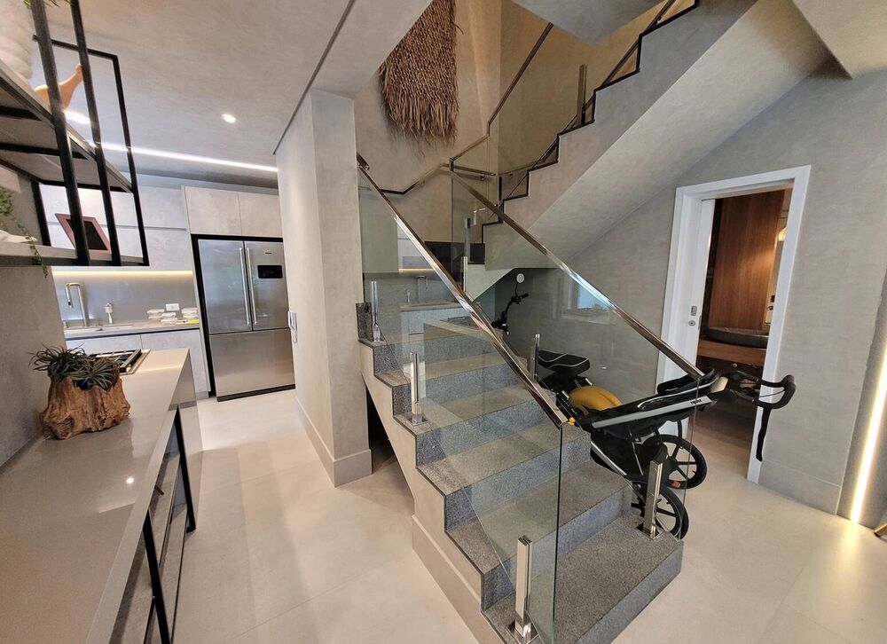 Casa à venda com 4 quartos, 516m² - Foto 4