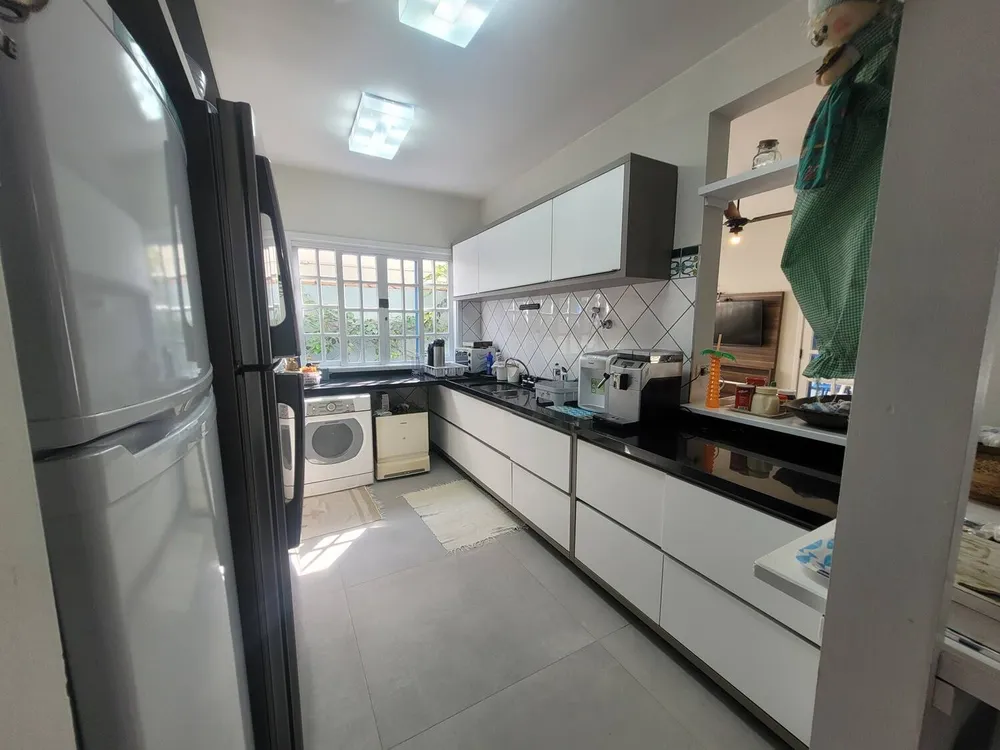 Casa, 5 quartos, 255 m² - Foto 5