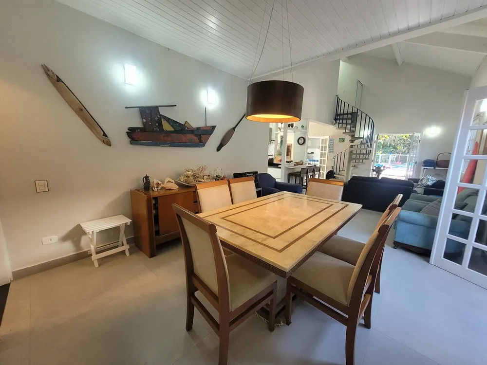 Casa, 5 quartos, 255 m² - Foto 4