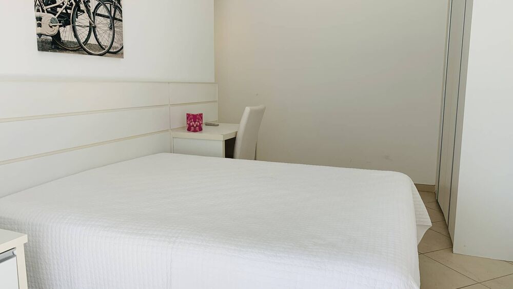 Apartamento à venda com 4 quartos, 254m² - Foto 13