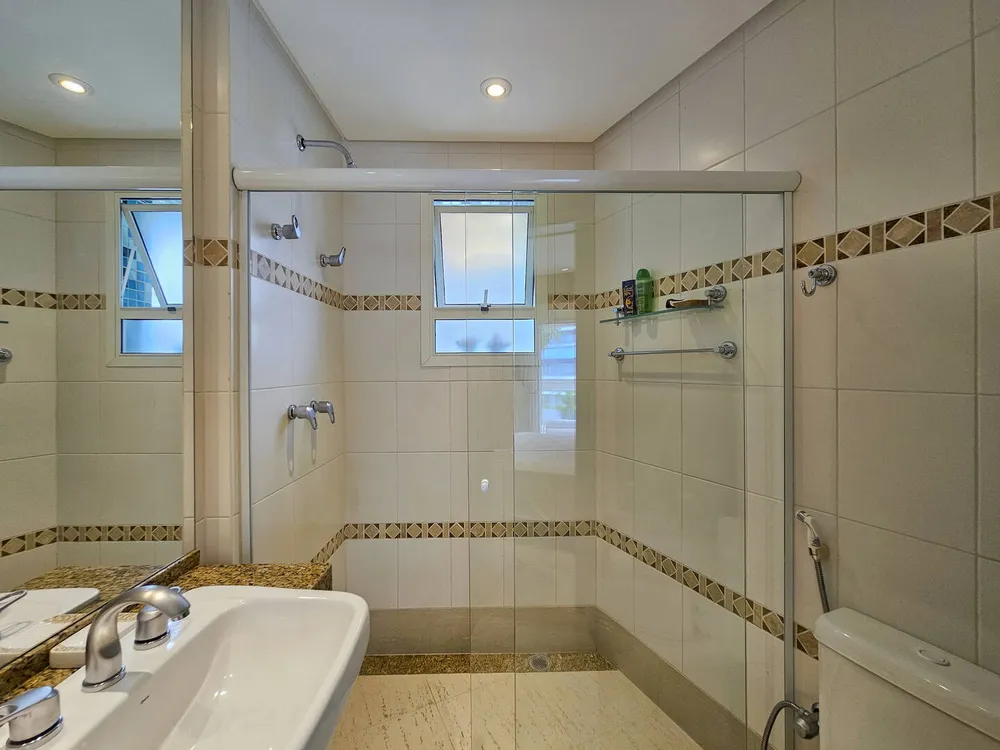 Apartamento, 4 quartos, 197 m² - Foto 2