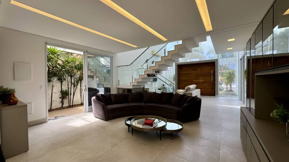 Casa, 6 quartos, 463 m² - Foto 1