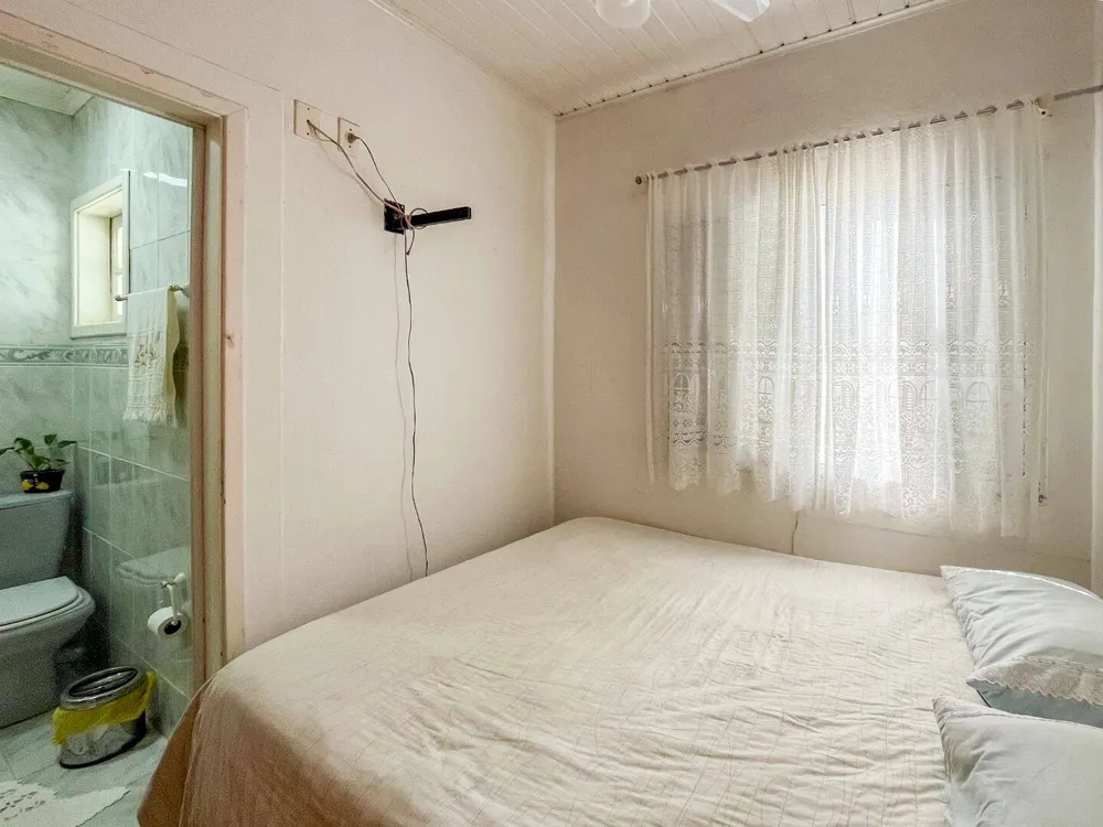 Casa, 4 quartos, 218 m² - Foto 3