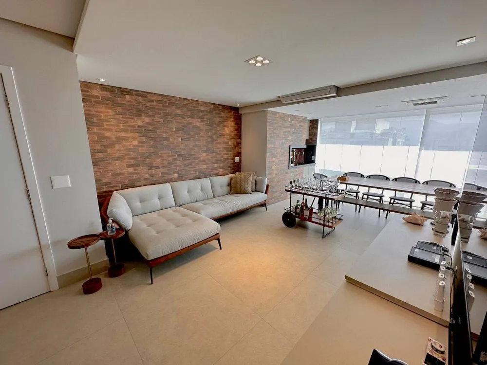 Apartamento, 3 quartos, 138 m² - Foto 1