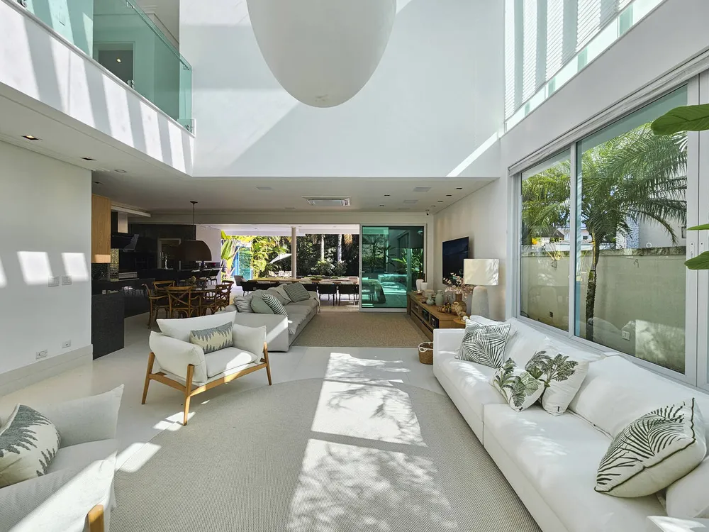 Casa, 6 quartos, 657 m² - Foto 1