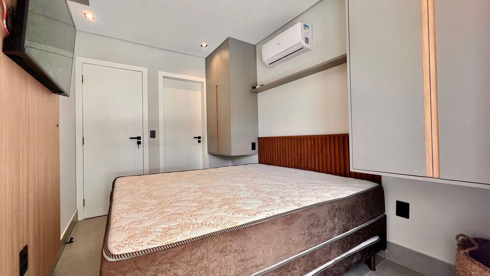Apartamento à venda com 3 quartos, 117m² - Foto 4