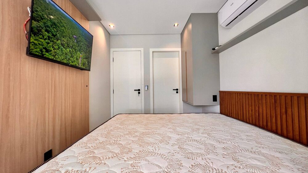 Apartamento à venda com 3 quartos, 117m² - Foto 3