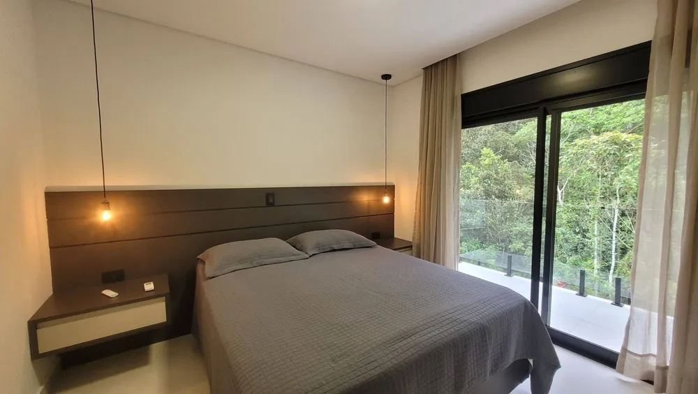 Casa, 4 quartos, 205 m² - Foto 8
