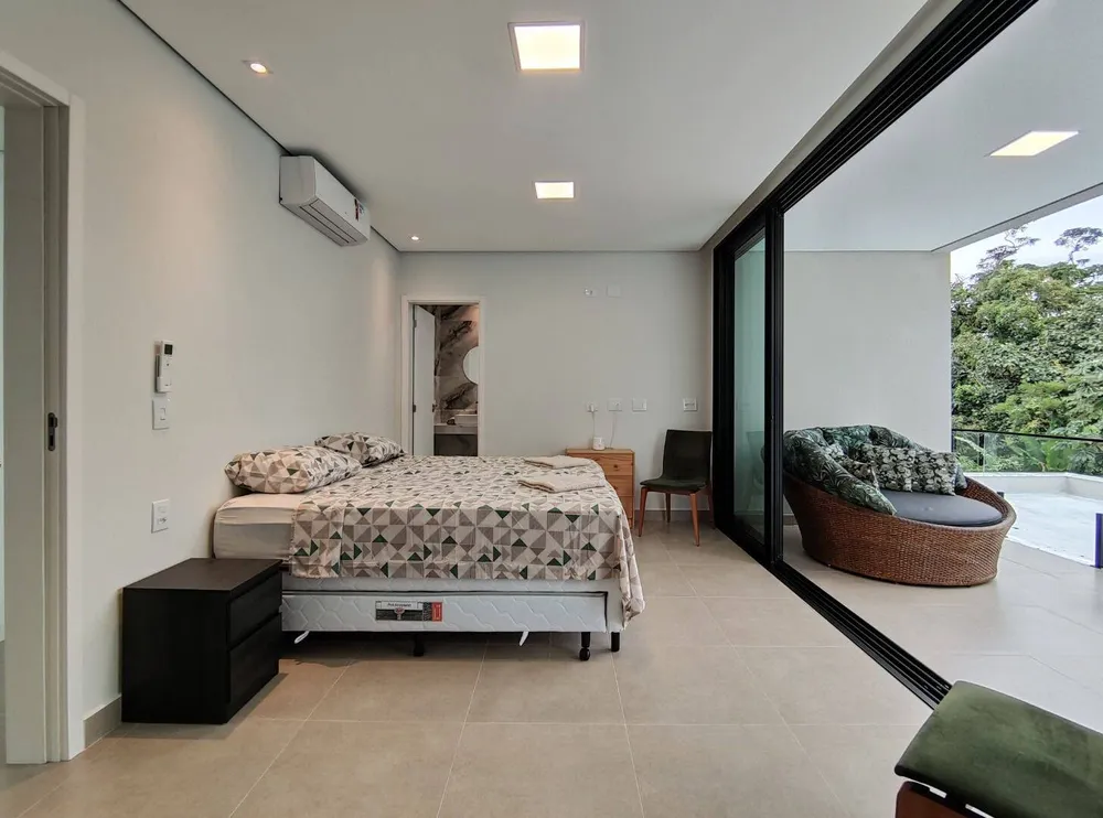 Casa, 5 quartos, 281 m² - Foto 4