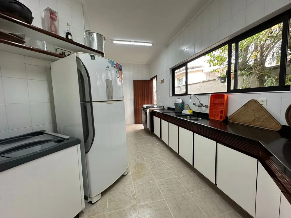 Casa, 3 quartos, 240 m² - Foto 5