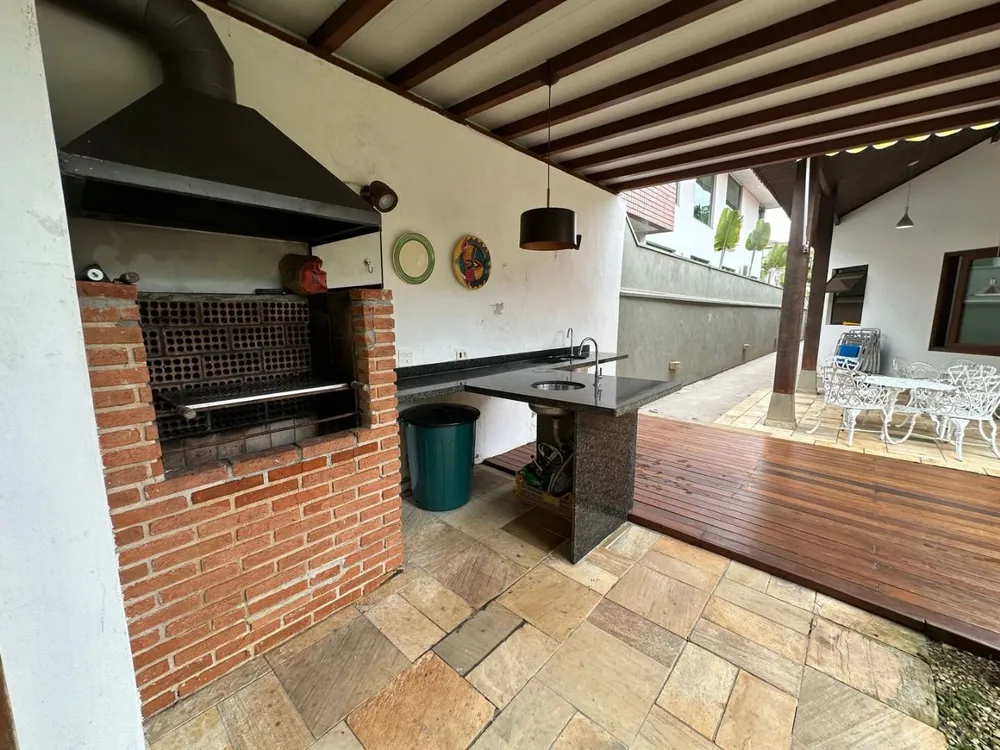 Casa, 3 quartos, 240 m² - Foto 2