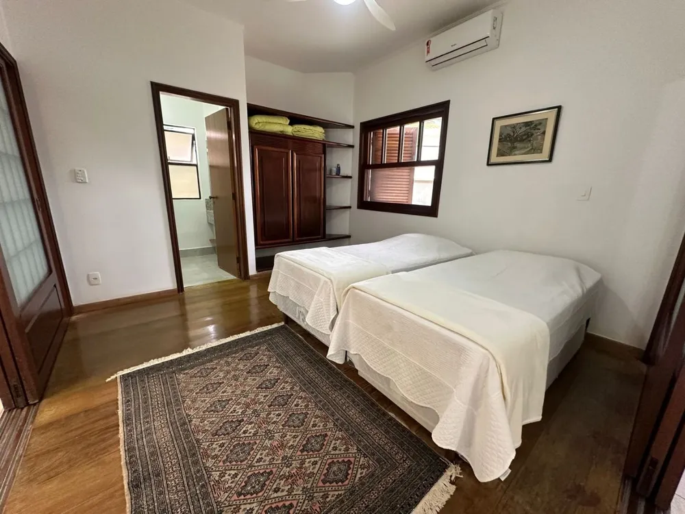 Casa, 3 quartos, 240 m² - Foto 8