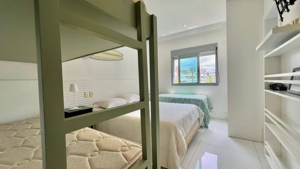 Apartamento, 4 quartos, 252 m² - Foto 2