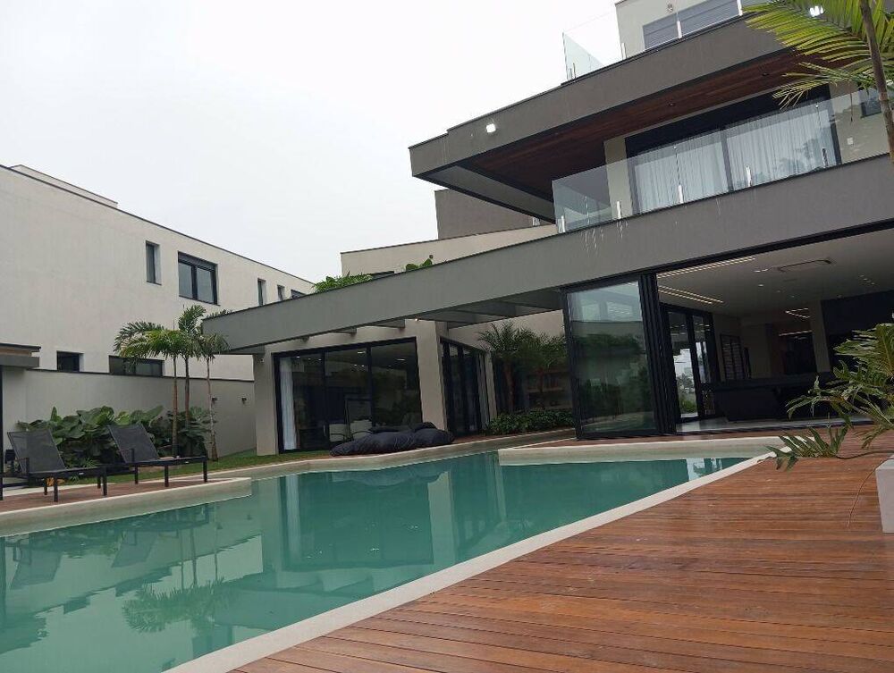 Casa à venda com 8 quartos, 926m² - Foto 39