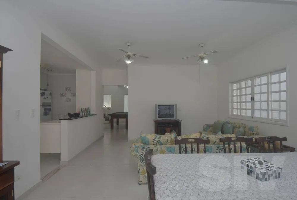 Casa, 4 quartos, 281 m² - Foto 2
