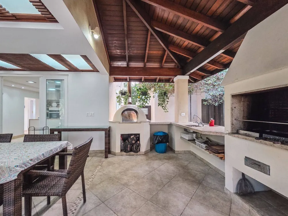 Casa, 4 quartos, 504 m² - Foto 1