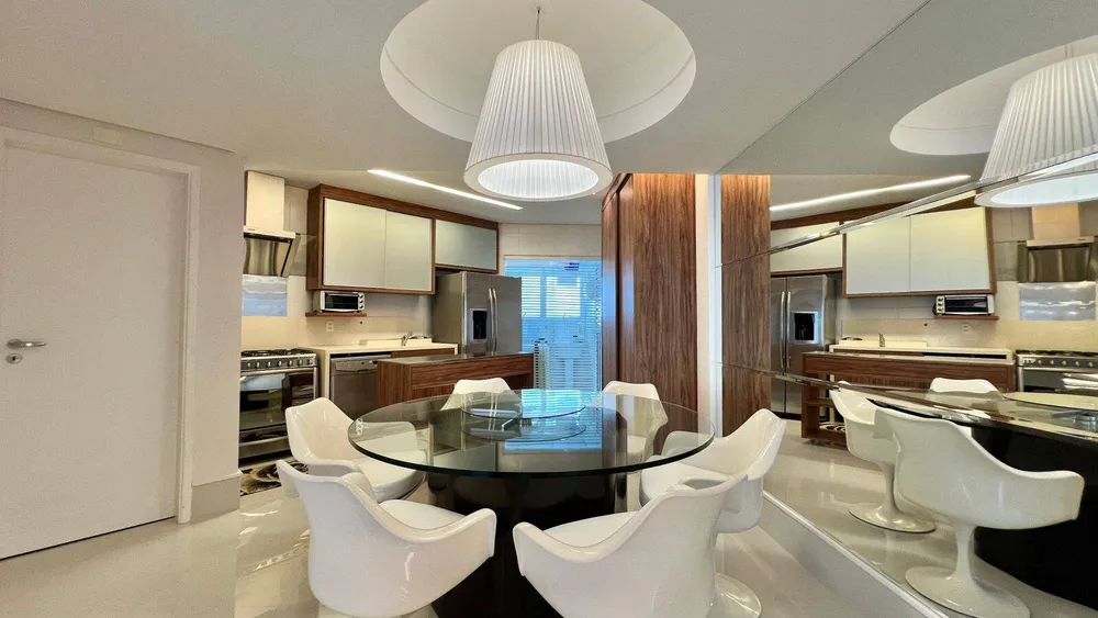 Apartamento, 4 quartos, 192 m² - Foto 1