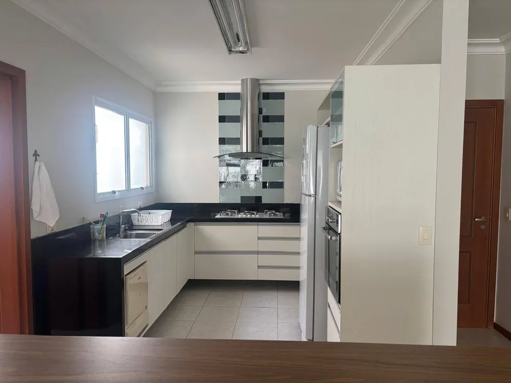 Apartamento, 3 quartos, 148 m² - Foto 2