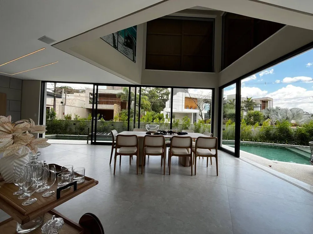 Casa, 5 quartos, 353 m² - Foto 4