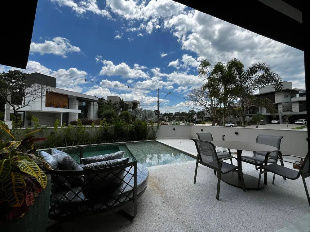 Casa, 5 quartos, 353 m² - Foto 3