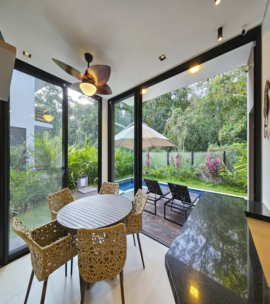 Casa, 4 quartos, 205 m² - Foto 2
