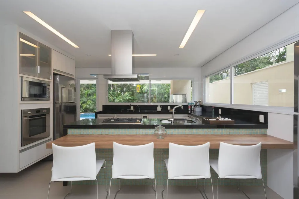 Casa, 4 quartos, 355 m² - Foto 2